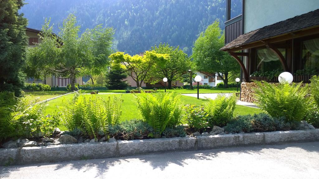 LA FELCE B&B Hotel Carisolo Exterior foto