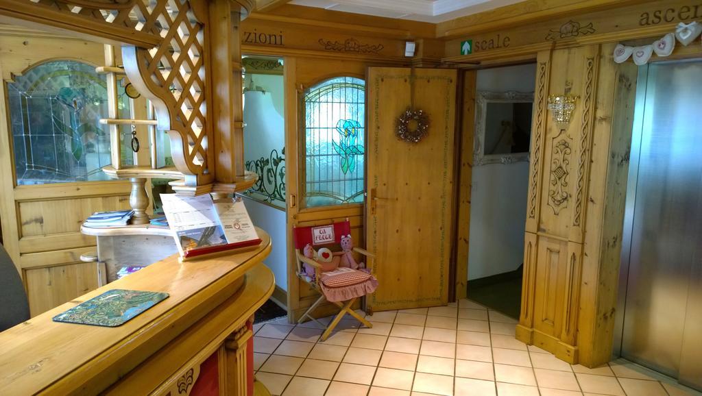 LA FELCE B&B Hotel Carisolo Exterior foto